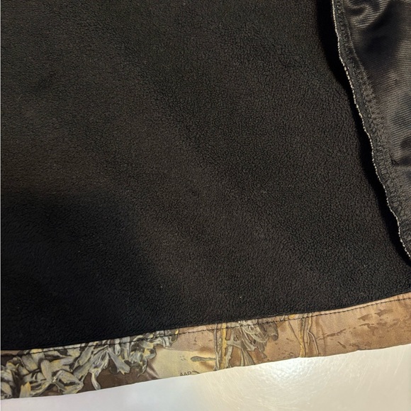 Cinch Outdoor Real Tree Soft Shell Black Camo Jacket Women’s Size Large - Picture 8 of 11